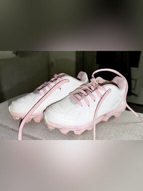 Under Armour Kids White and Pink Sports Cleats